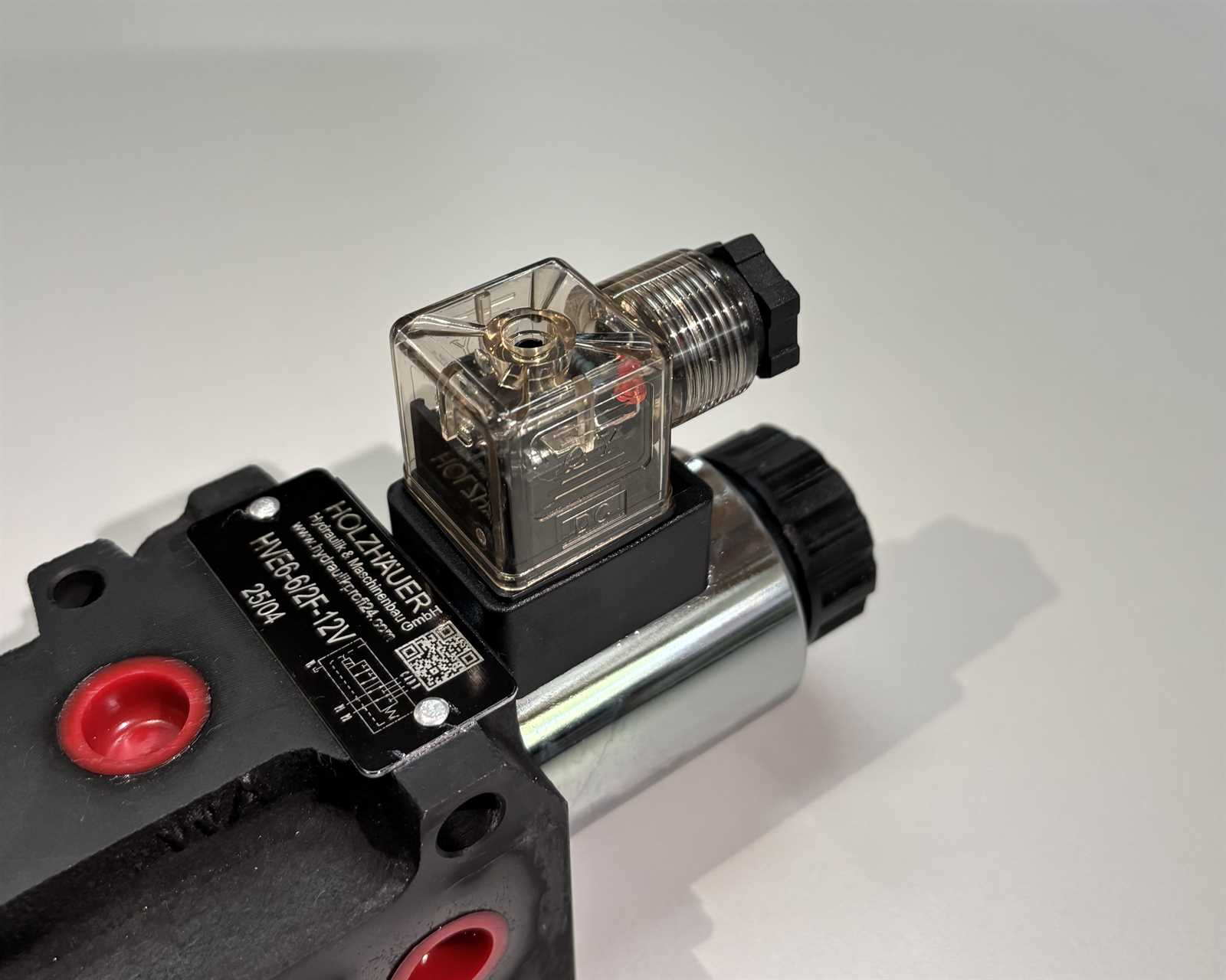Preview: Hydraulikventil flanschbar 6/2 Wege Wechselventil Umschaltventil 60L/min 12 VDC