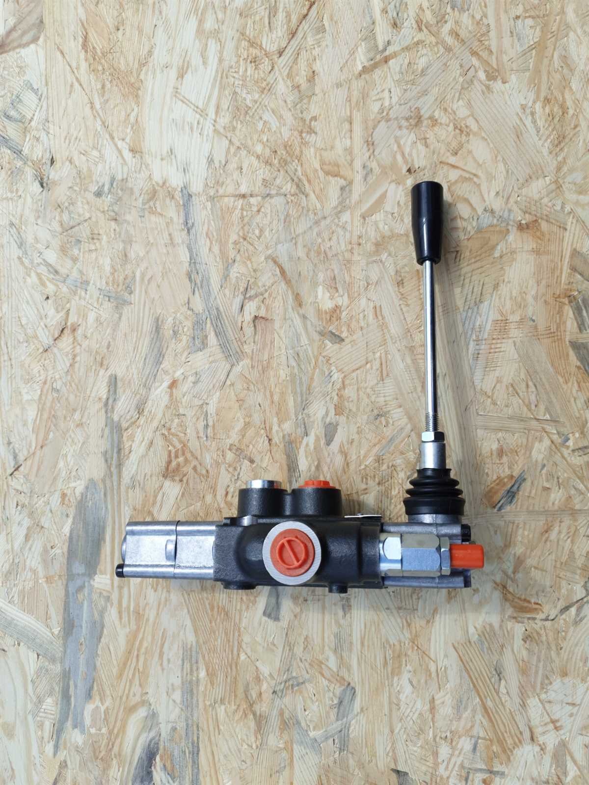 Preview: Hydraulikventil Steuerventil Monoblock Ventil einfachwirkend f. Kipperzylinder gerastet 1EW 50 L/min