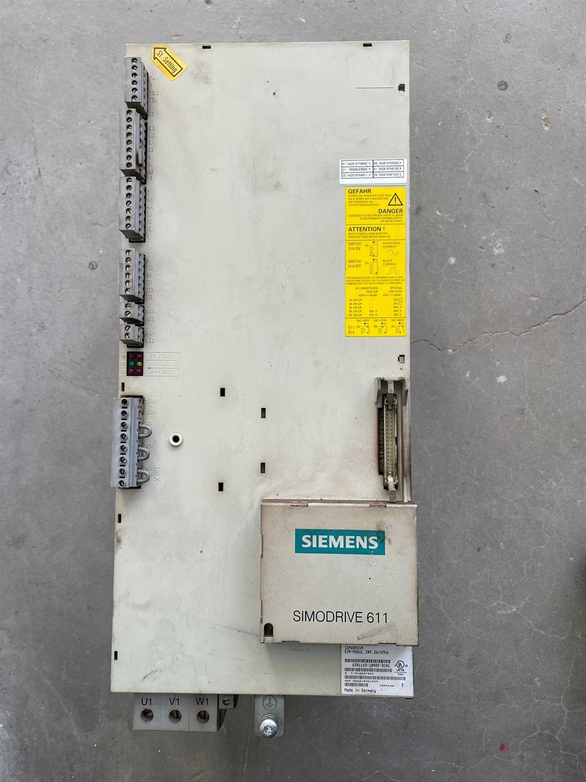 Preview: Siemens Simodrive 611 E/R Modul 36/47KW 6SN1145-1BA02-0CA1