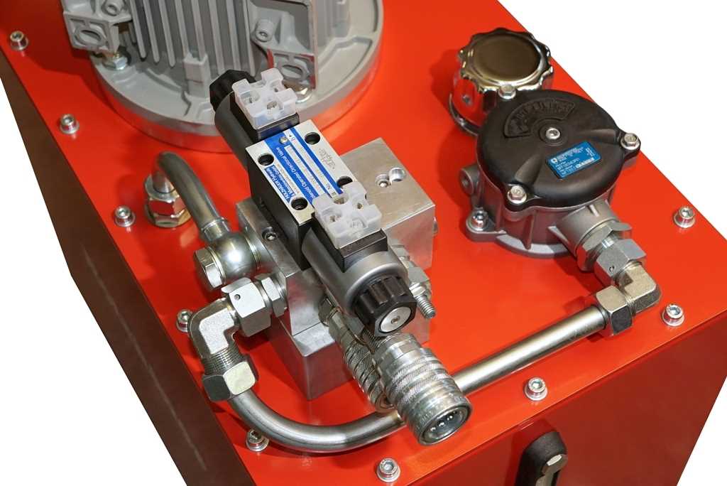 Preview: Werkstattaggregat Hydraulikaggregat 3 kW mit Pumpe 8ccm Tank 96L 200 bar 12 l/min fahrbar auf Rollen