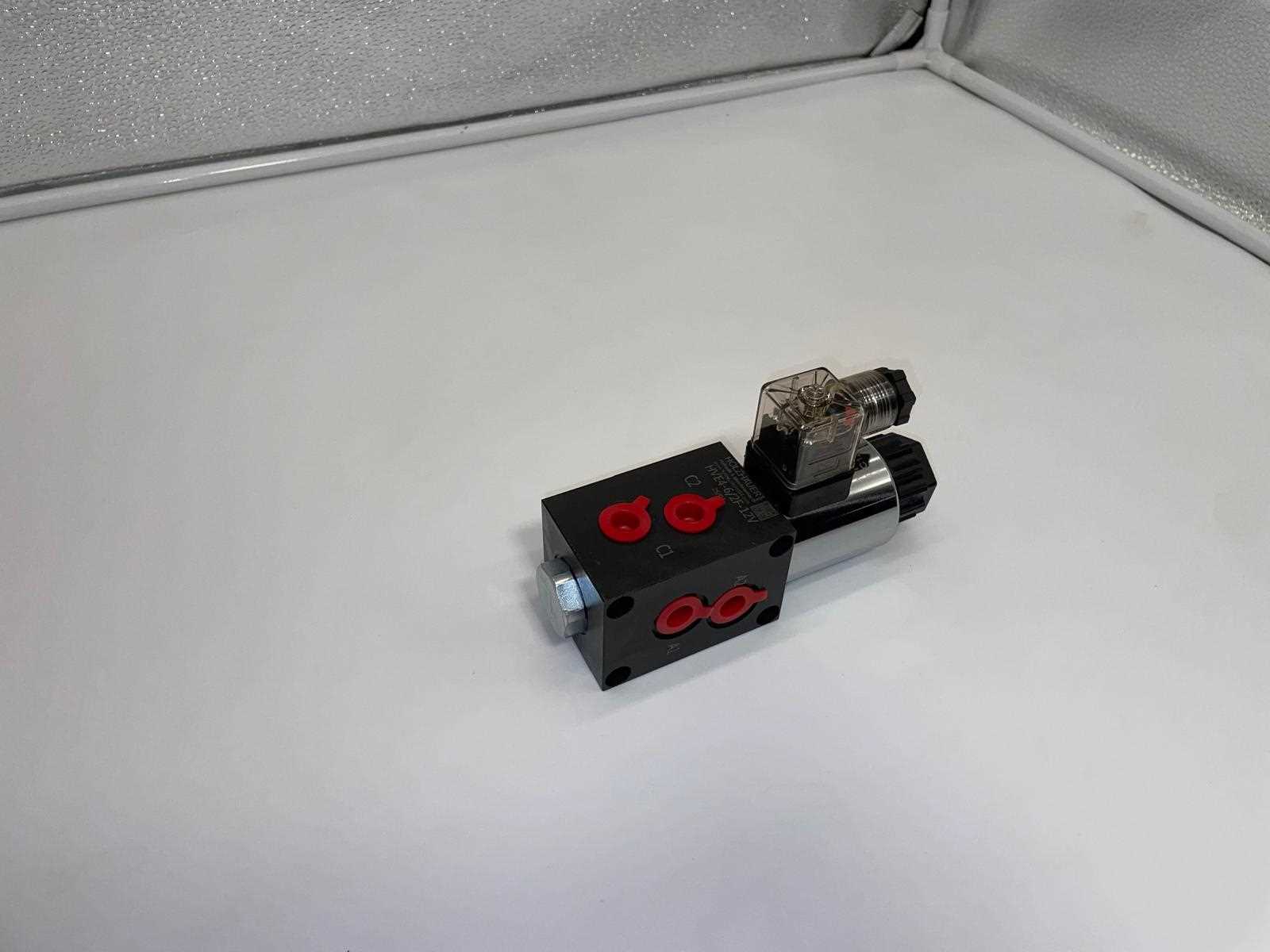 Hydraulikventil Wechselweiche NG4 flanschbar 6/2 Wege 12 V 20L/min