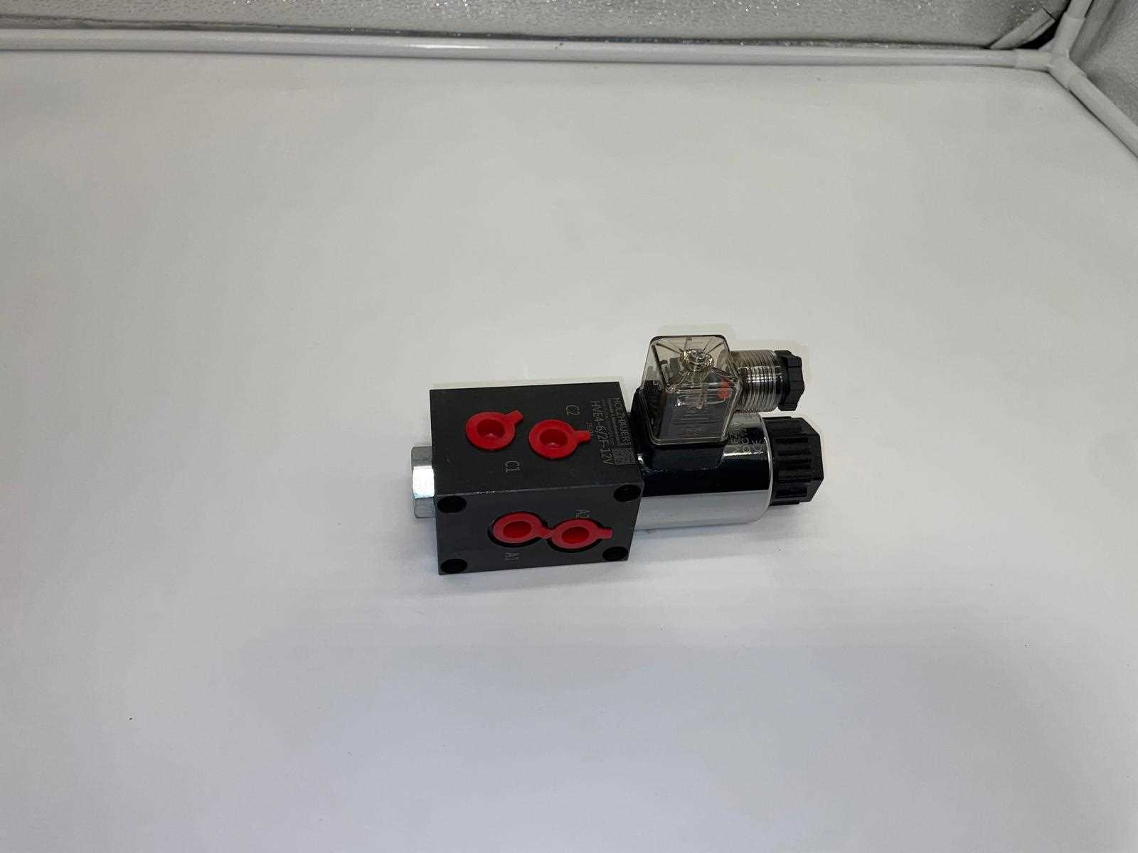 Preview: Hydraulikventil Wechselweiche NG4 flanschbar 6/2 Wege 230 VAC 20L/min