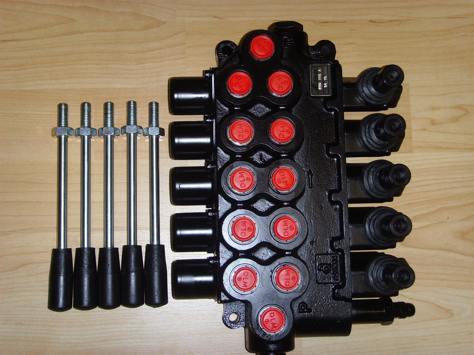 Hydraulikventil Monoblock 5-Sektionen 70l/min doppeltwirkend