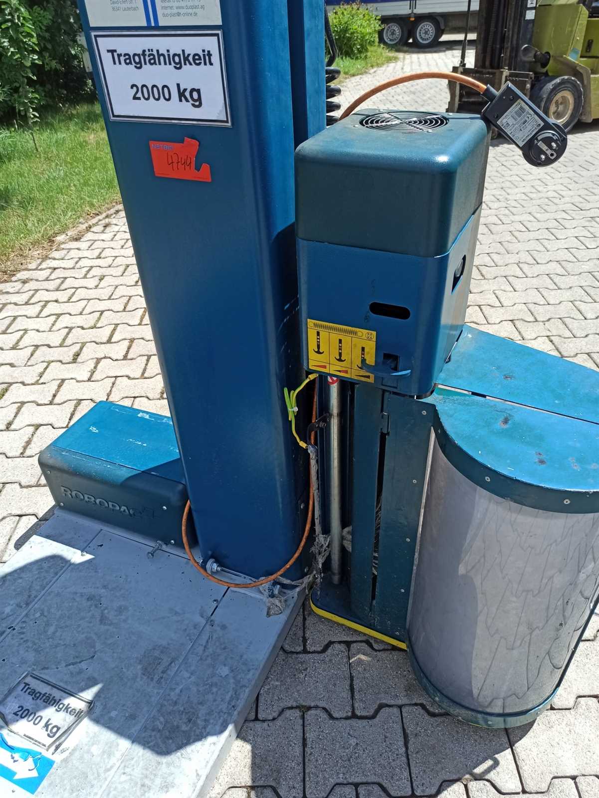 Palettenstretchanlage Robopac ECOPLAT PPS 2000 kg