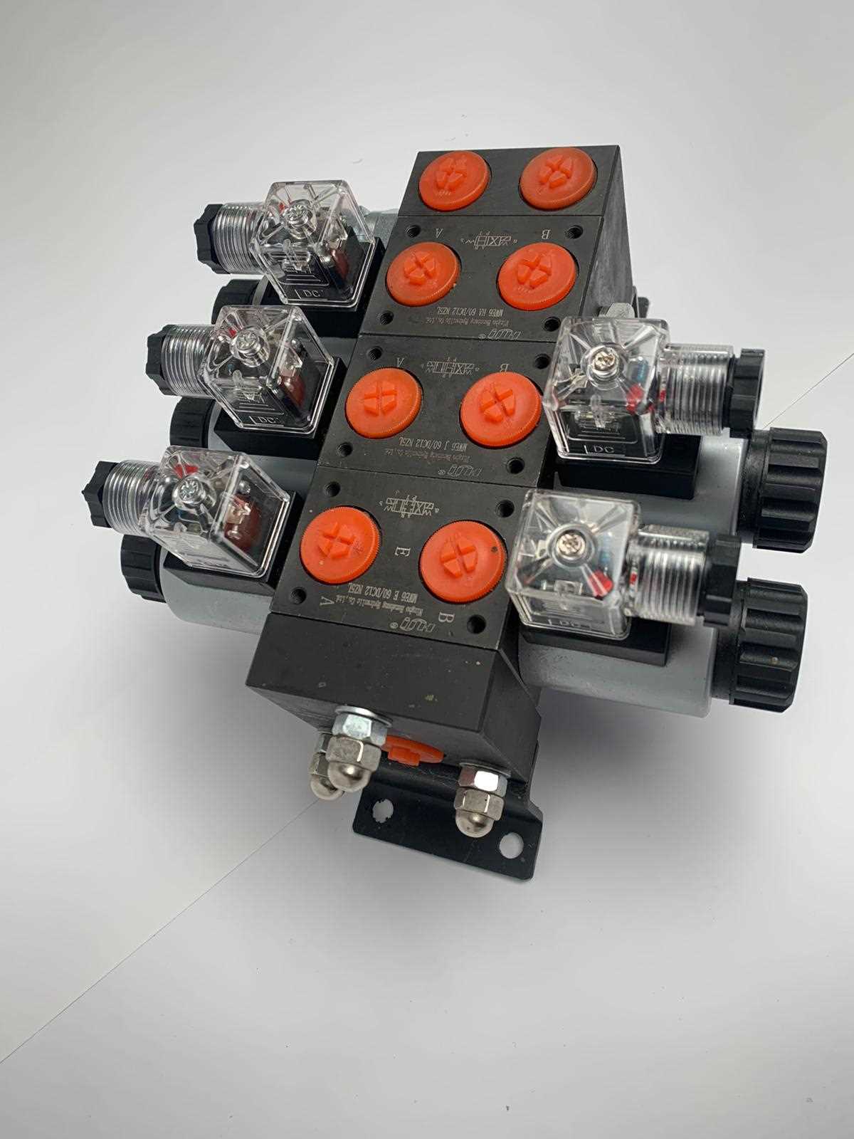 Elektromagnetisches Hydraulikventil NG6 Block aus 6 SektionenXXXXXXXXX