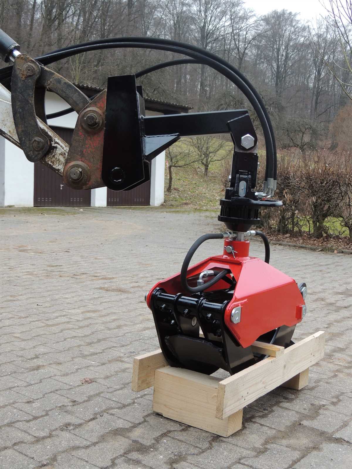 MS 08 Schnellwechsler Anbaubock Pendelgelenk Holzgreifer HG 32 6 t Rotator mit Flansch